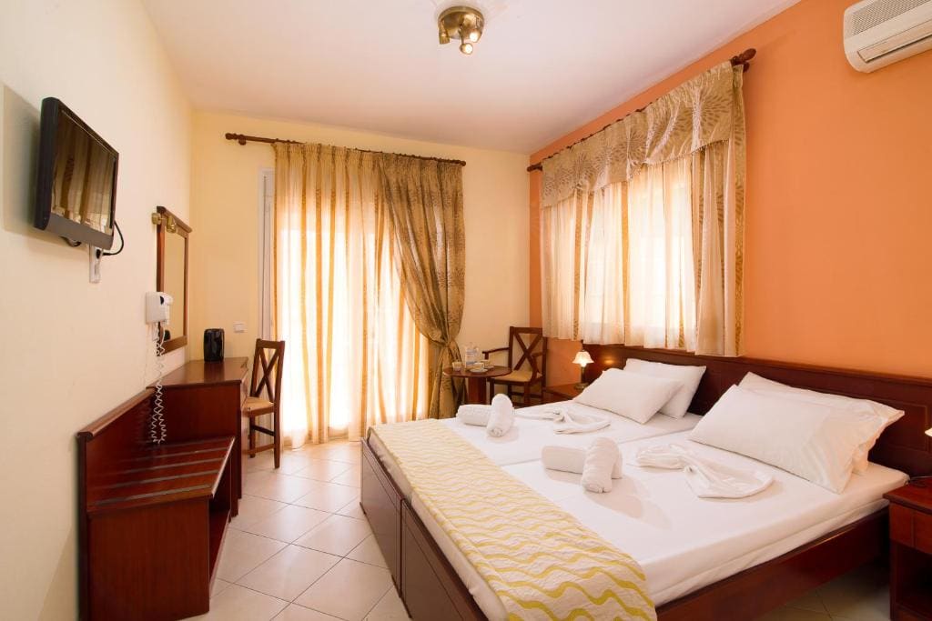 Standard Double Room room - Image 3