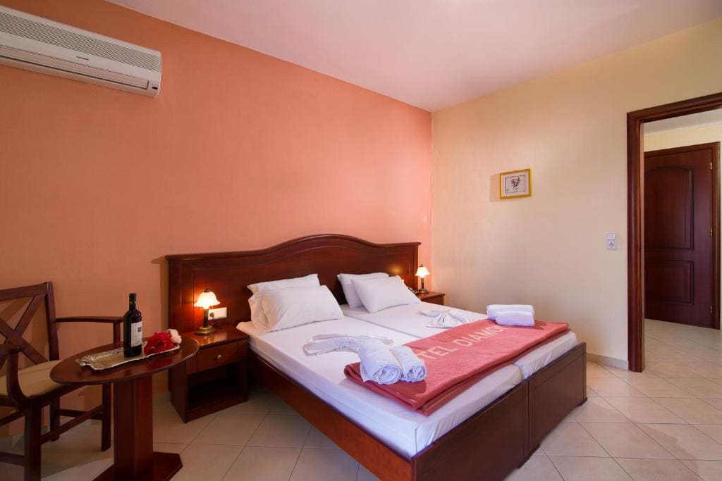Standard Double Room room - Image 2
