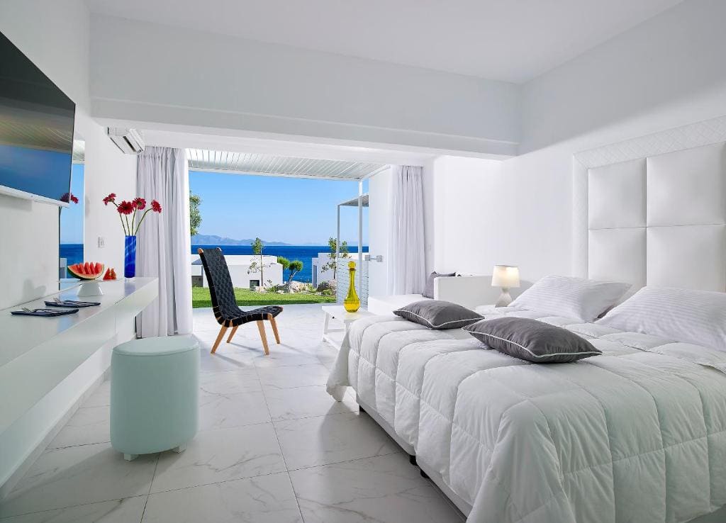 Bungalow with Sea View room - Image 2