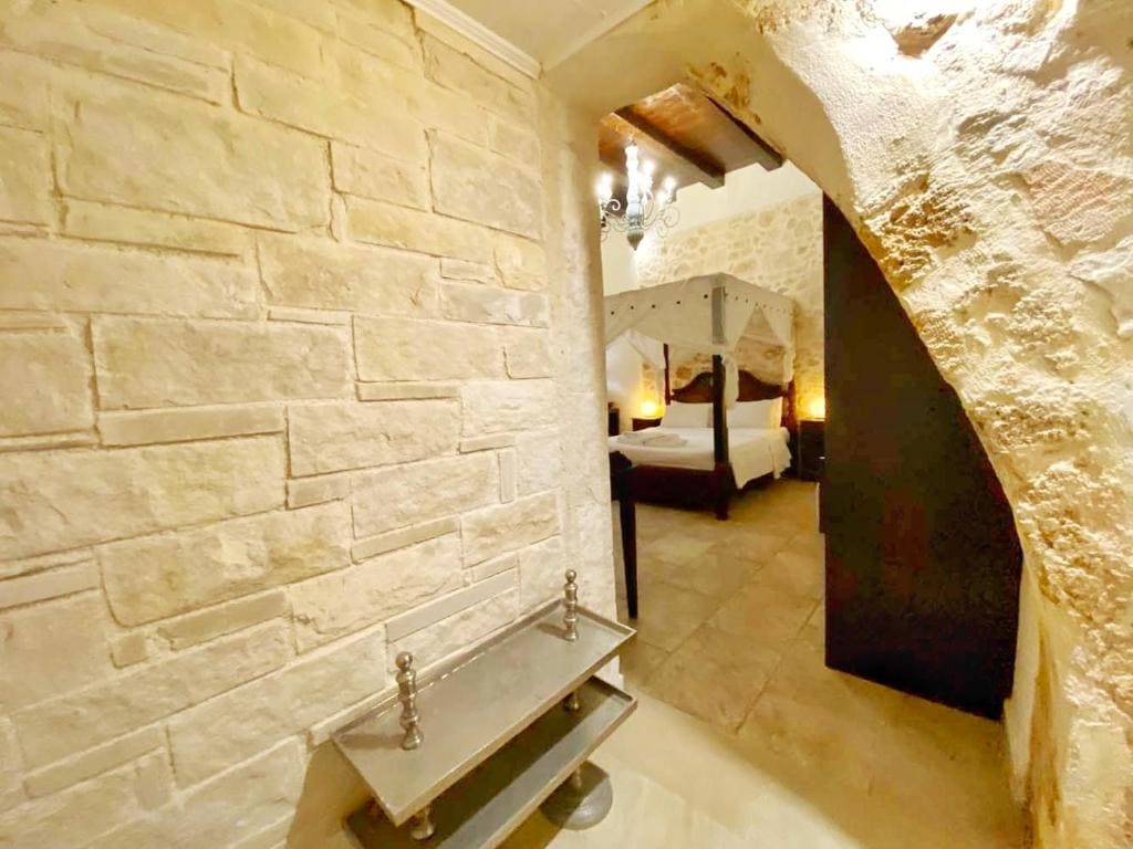Standard Suite room - Image 1