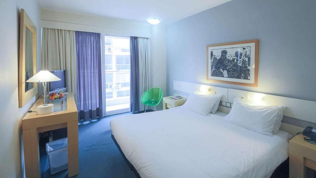 Comfort Queen Room - Non-Smoking room - Image 1