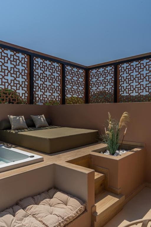 Premium Double or Twin Room with Spa Bath room - Image 3