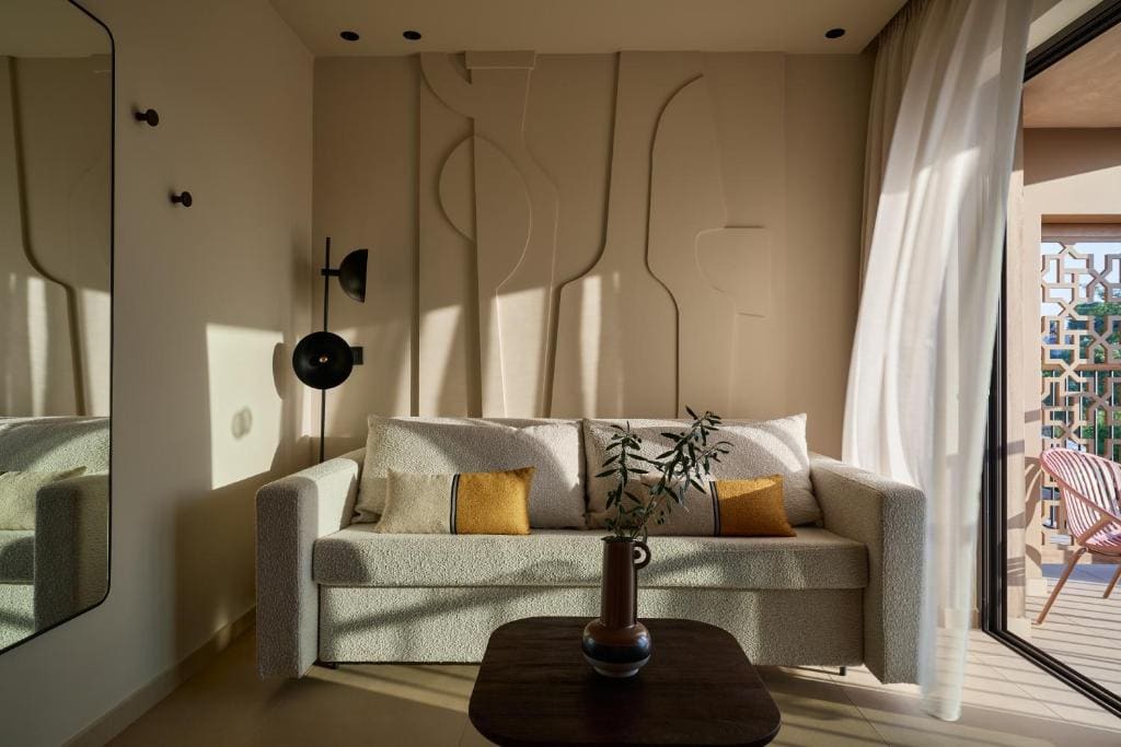 Suite with Spa Bath room - Image 1