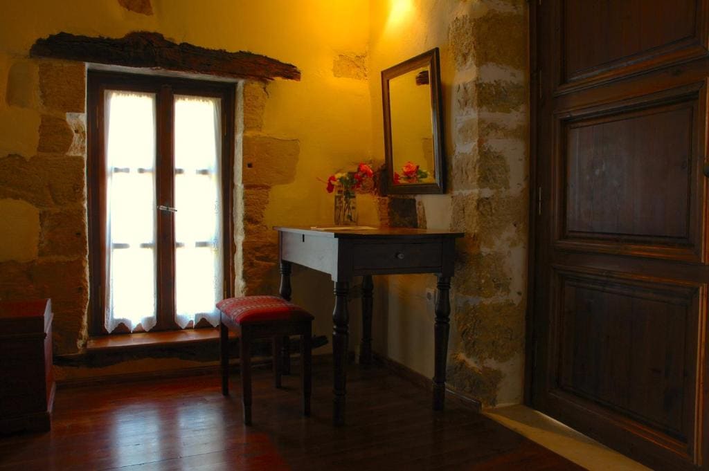 Deluxe Double Room room - Image 3