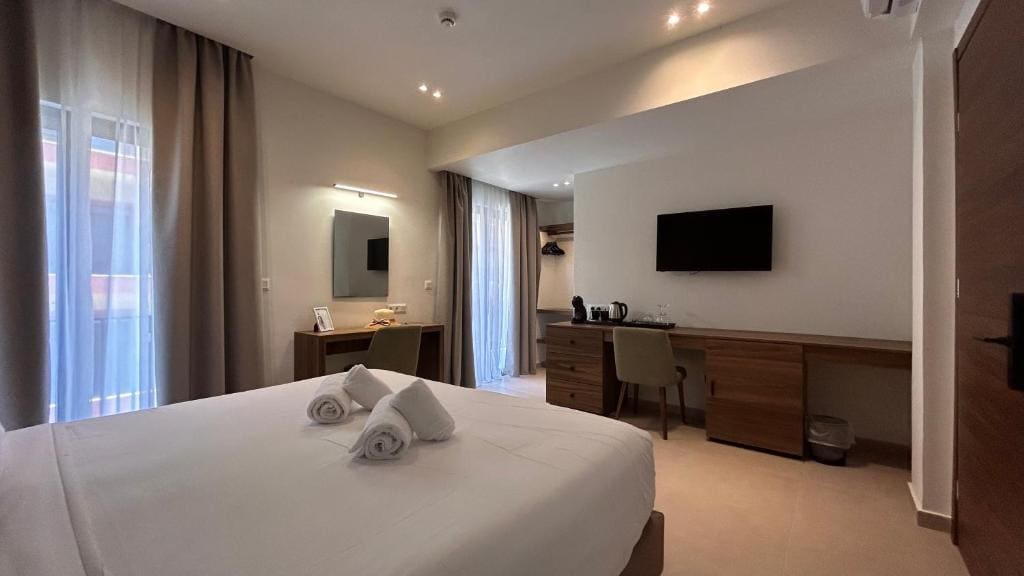 Standard Double Room room - Image 3