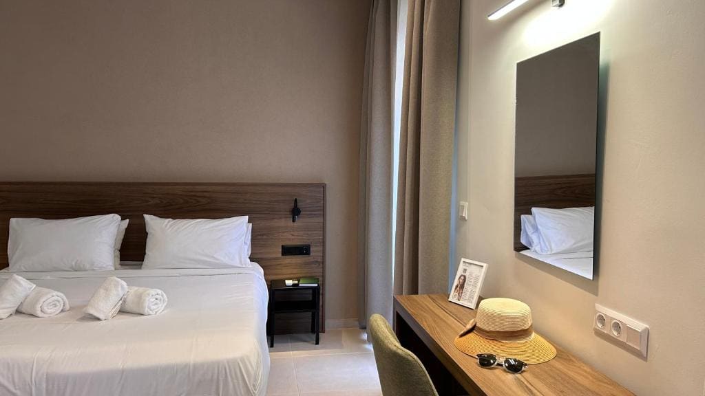 Standard Double Room room - Image 1