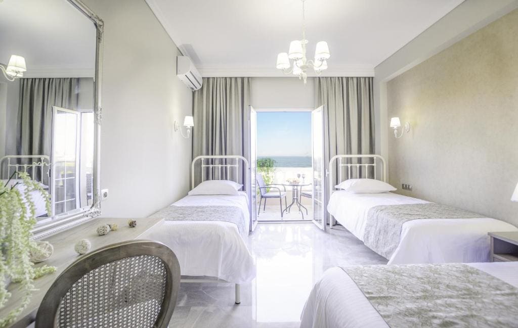 Superior Triple Room with Sea View room - Image 1