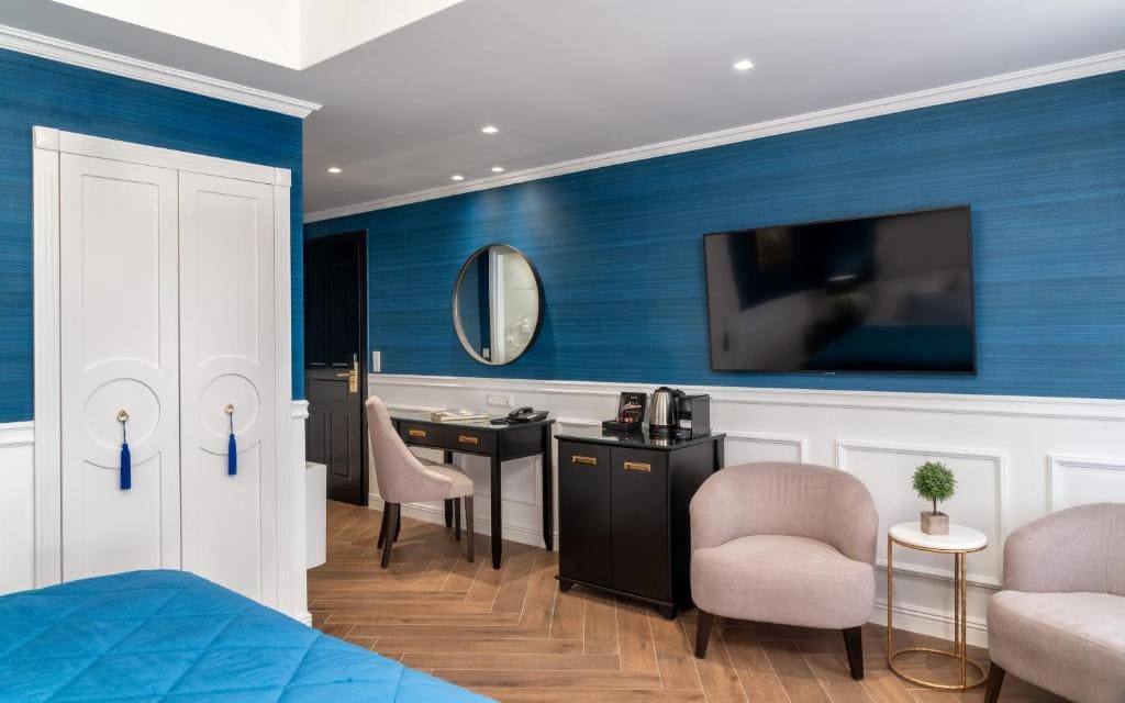 Suite with Sauna room - Image 1