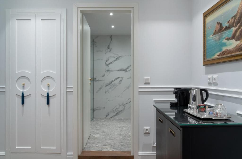 Superior Double Room room - Image 3