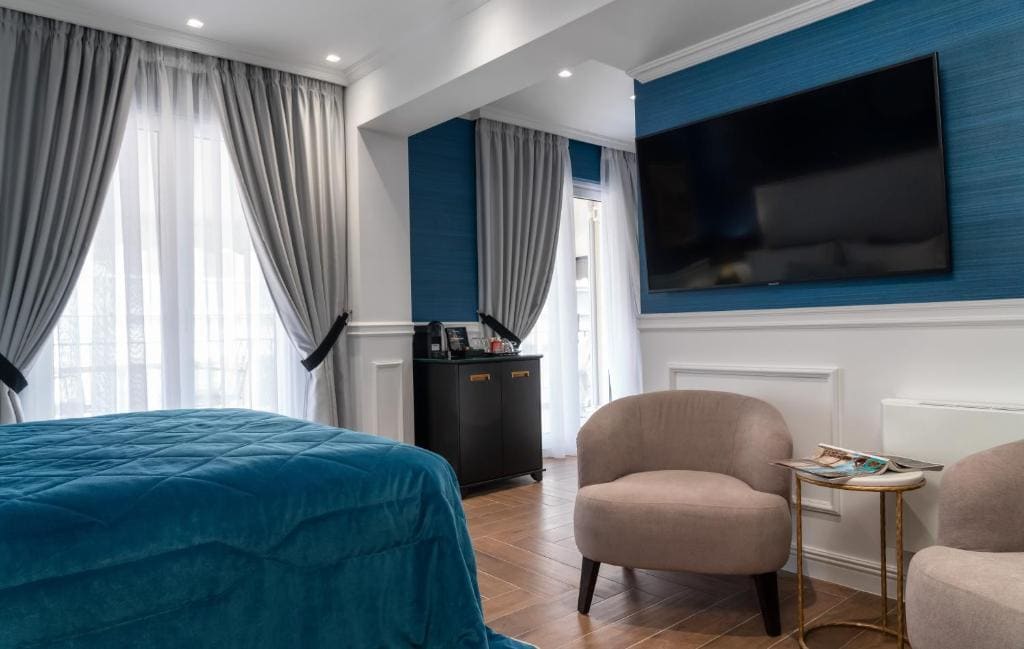 Suite with Sauna and Balcony room - Image 1