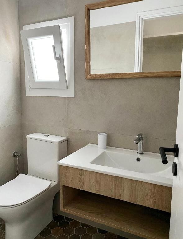 Executive Suite room - Image 2