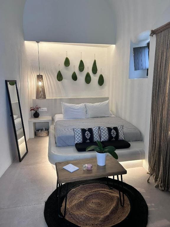 Suite with Outdoor Hot Tub room - Image 1