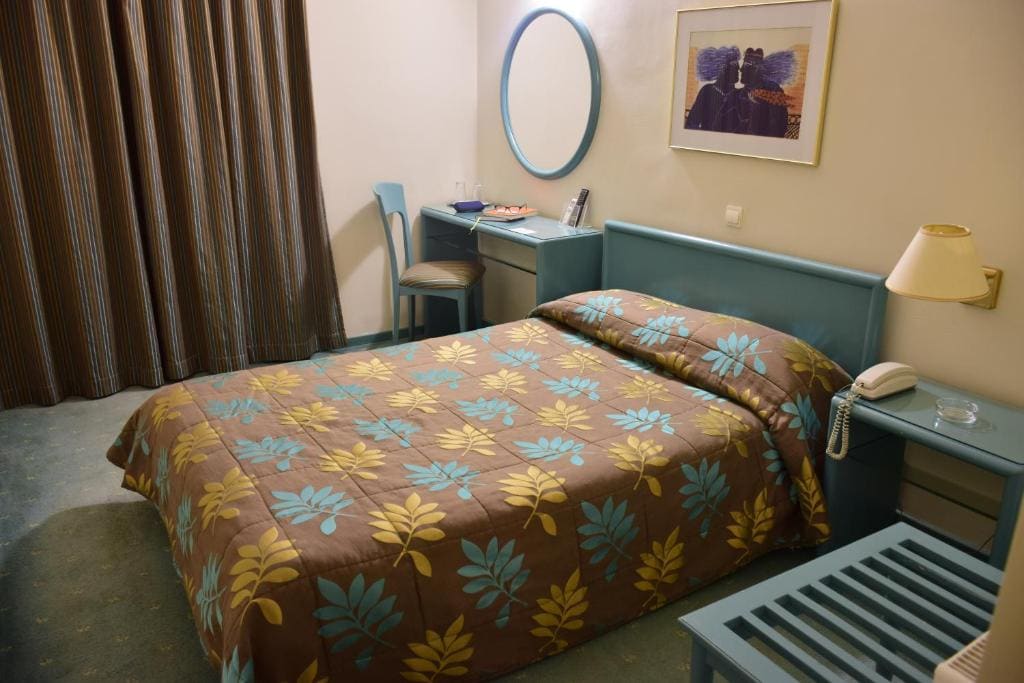Standard Double or Twin Room room - Image 1
