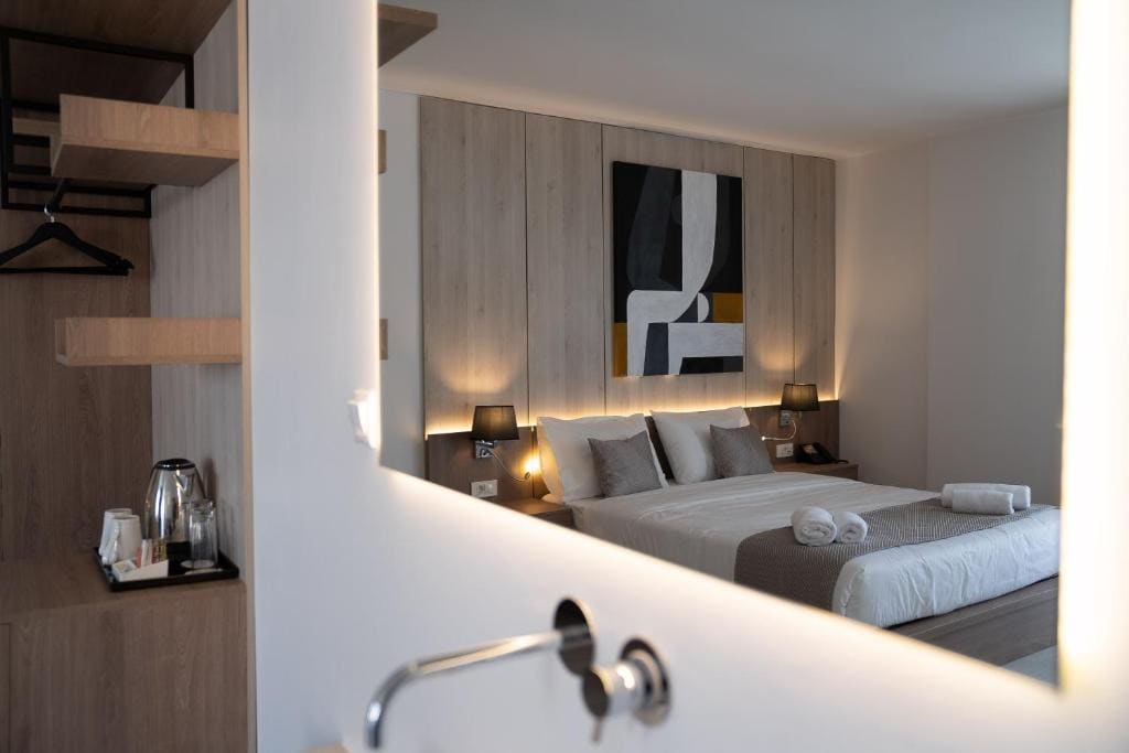 Deluxe Double Room room - Image 1