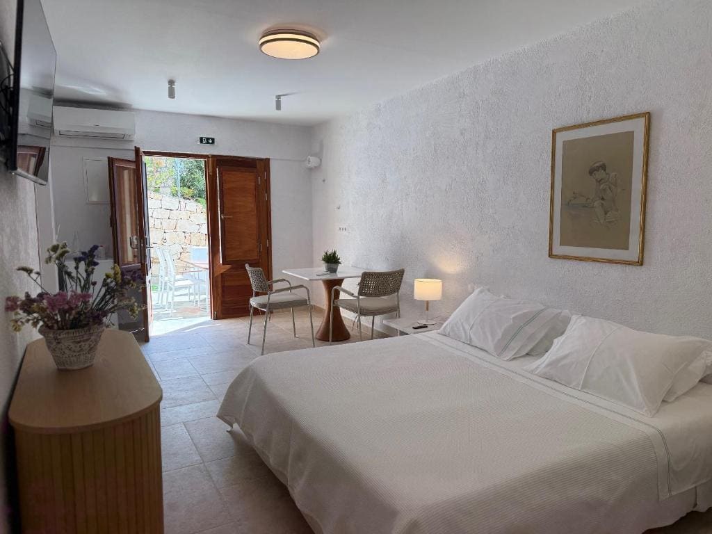 Family Room room - Image 1