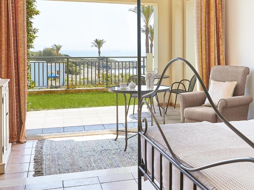 Family Bungalow Sea View room - Image 2