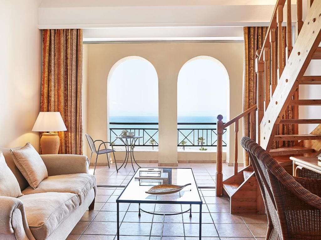 Family Maisonette Sea View room - Image 2