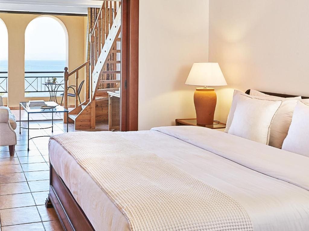 Family Maisonette Sea View room - Image 3