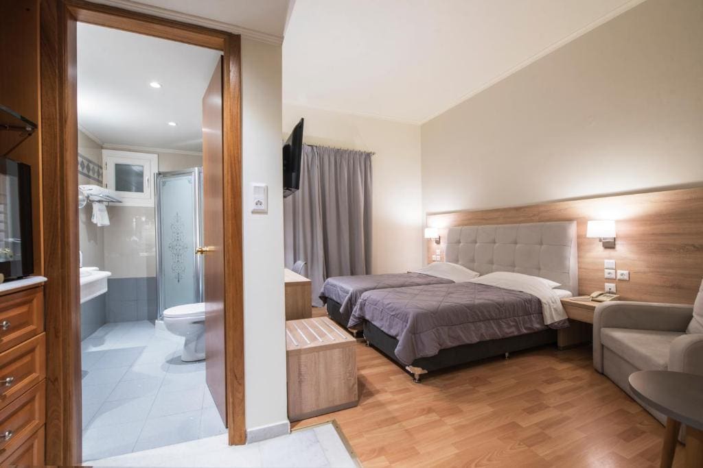 Double or Twin Room room - Image 2