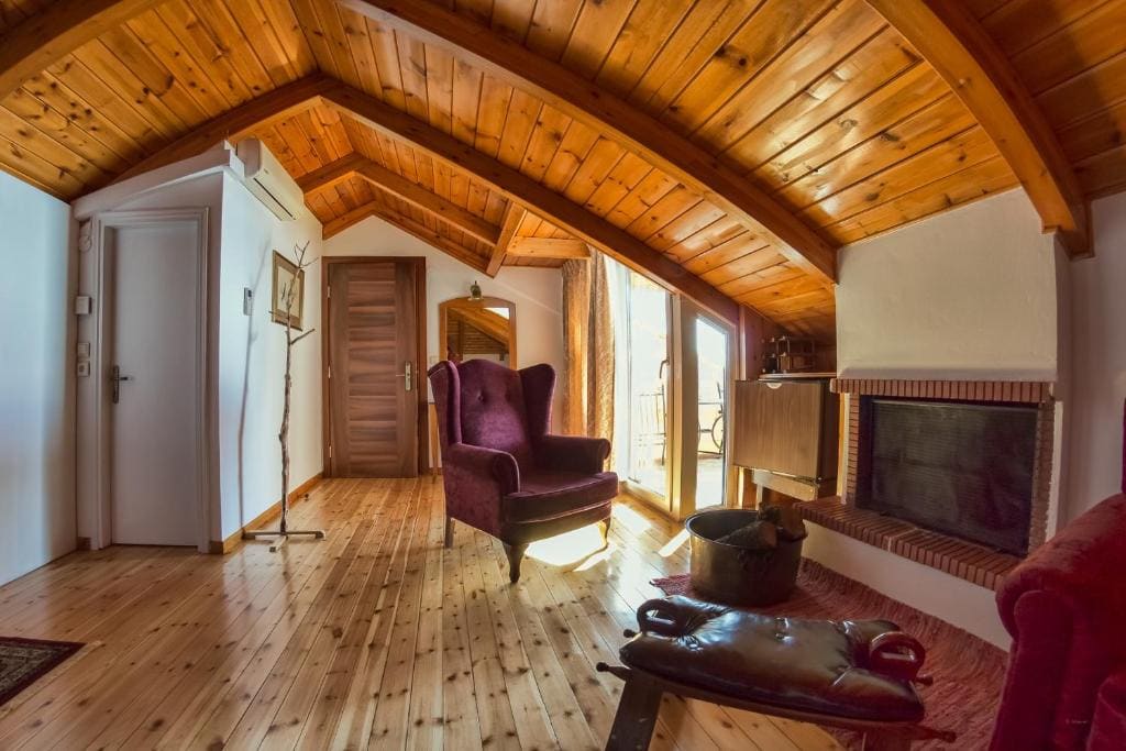 Comfort Double Room with Panoramic View and Fireplace room - Image 3