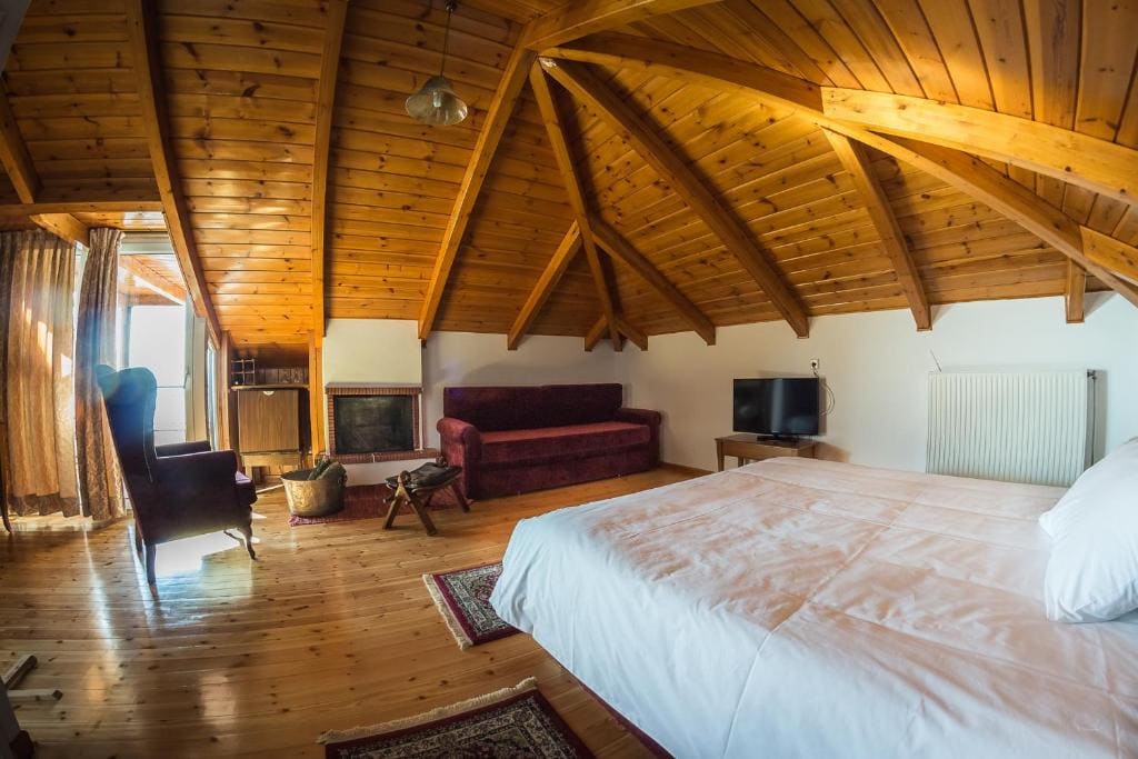 Comfort Double Room with Panoramic View and Fireplace room - Image 1