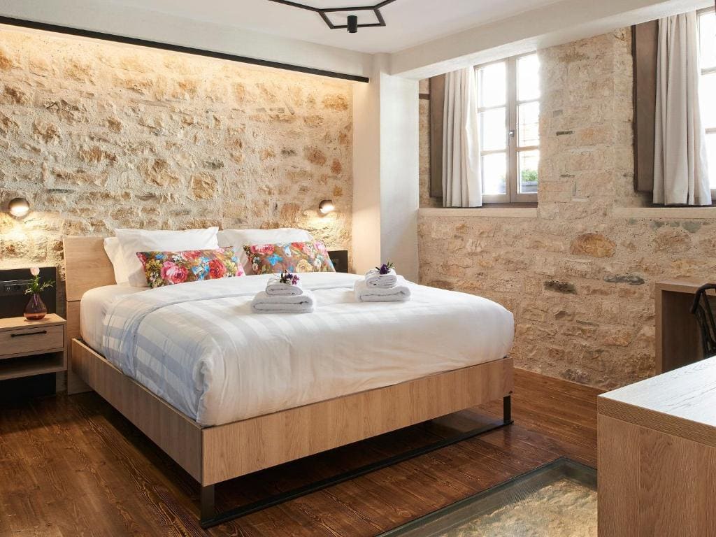 Superior Double Room room - Image 3