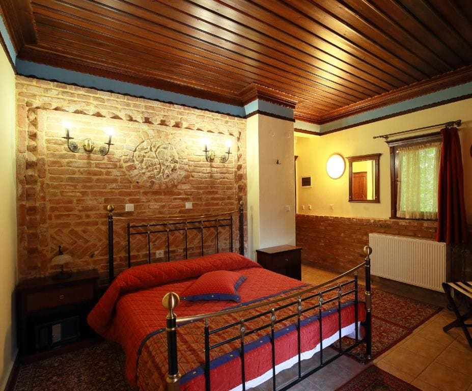 Standard Double or Twin Room room - Image 1