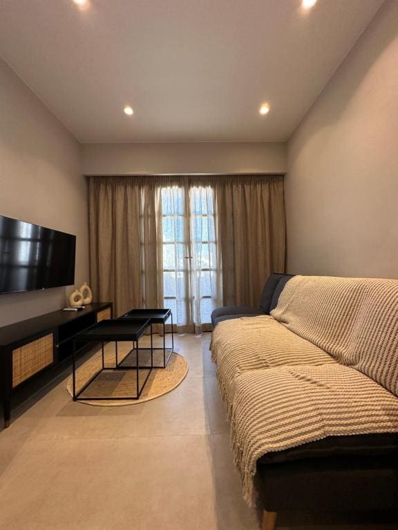Apartment Daidalos with View and Balcony room - Image 3