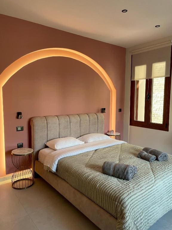 Suite with City View room - Image 3