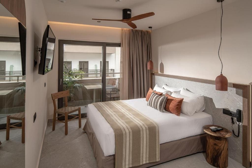 Premium Urban Room room - Image 2