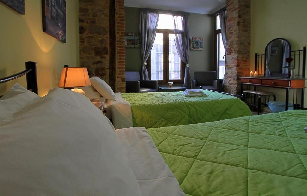 Double or Twin Room room - Image 3