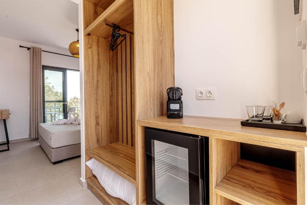 Superior double room with veranda room - Image 3