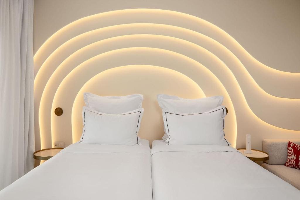 Classic Twin Room room - Image 3
