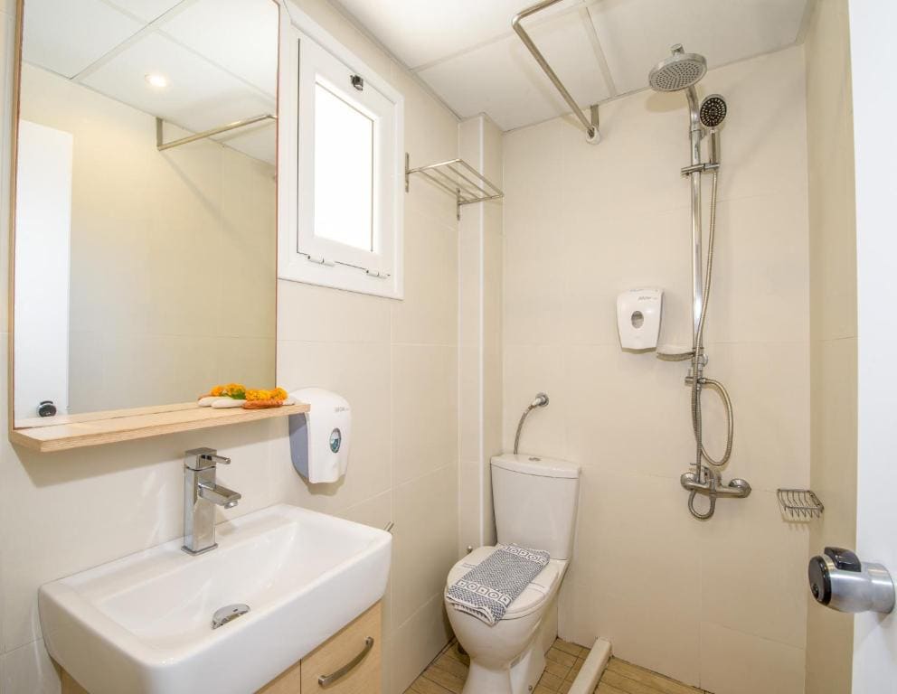 Double Room with Mountain View room - Image 2