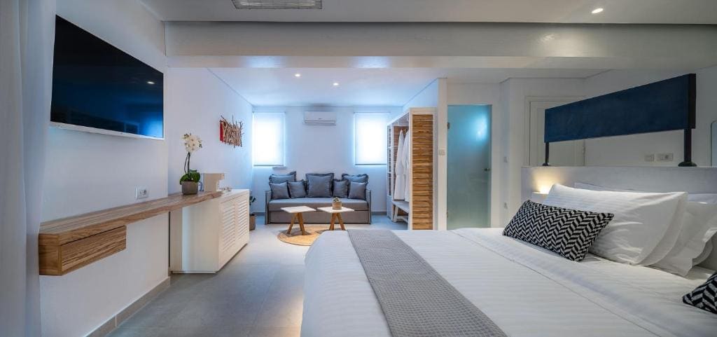 Junior Suite with Sea View room - Image 1
