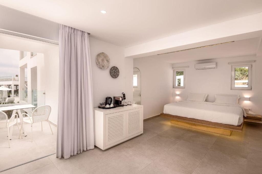 Superior Double Room room - Image 2
