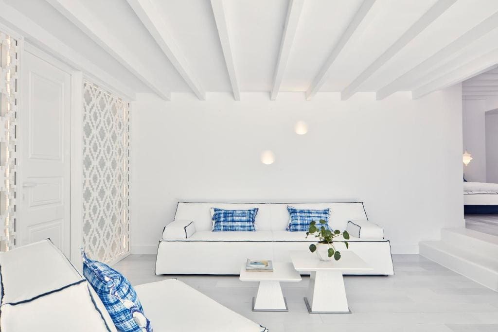 Master Suite with Private Pool and Sea View room - Image 2