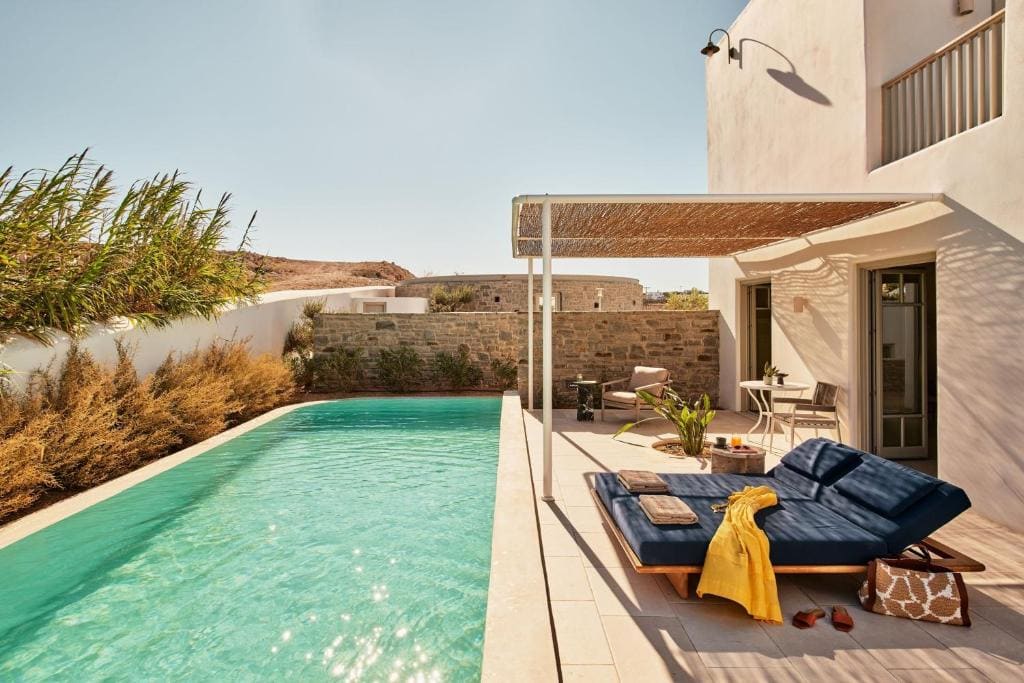 Enastro Suite One-Bedroom Suite King with Terrace Private Pool and with Garden View room - Image 1