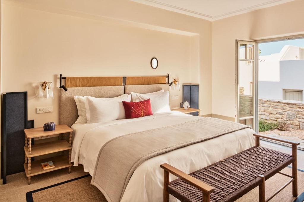 Gaia Suite One Bedroom King Suite with Balcony and Partial Sea View room - Image 1