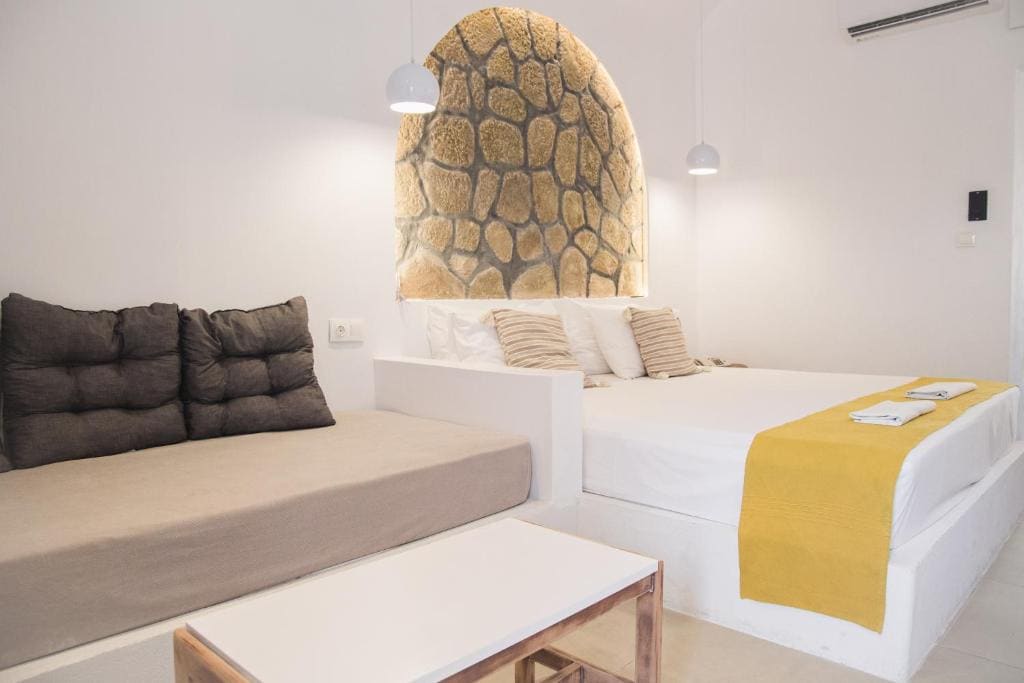 Superior Double Room room - Image 3