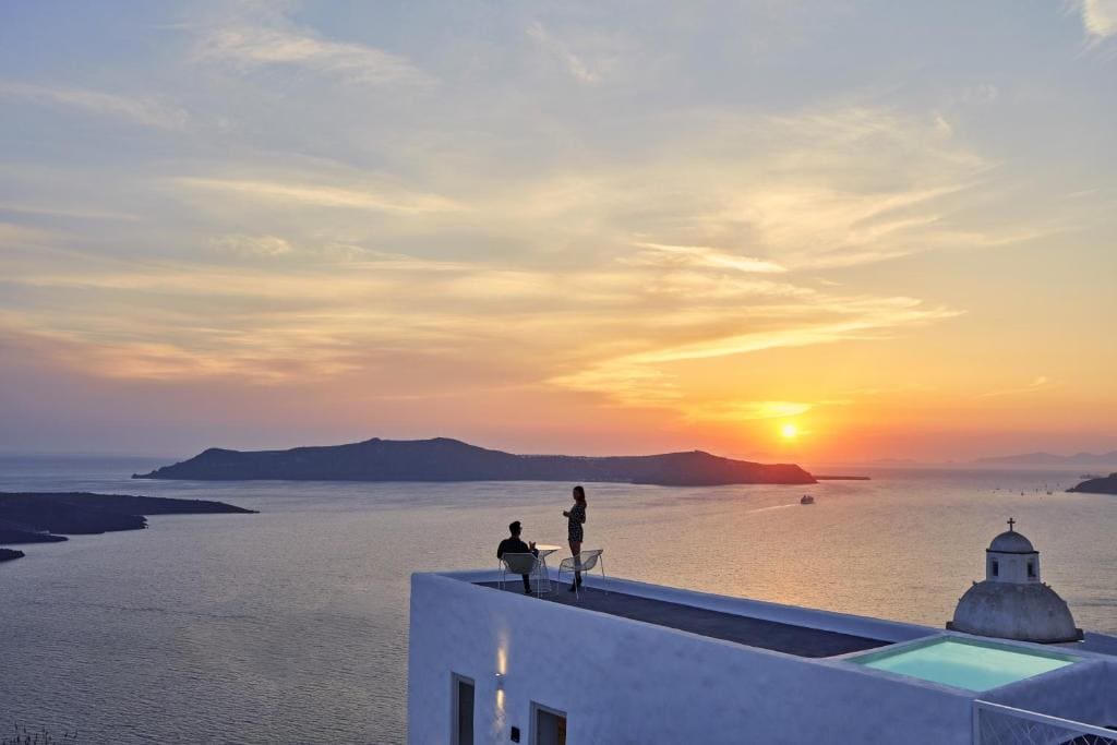 Superior Suite with Outdoor and Indoor Hot Tubs and Caldera View room - Image 1