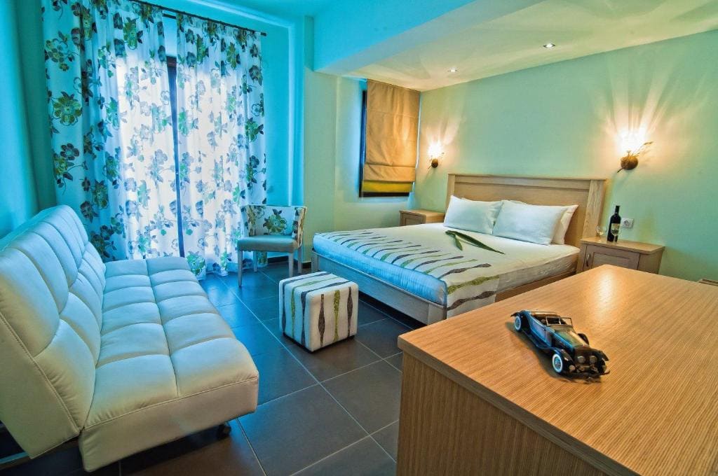 Superior Double Room room - Image 2