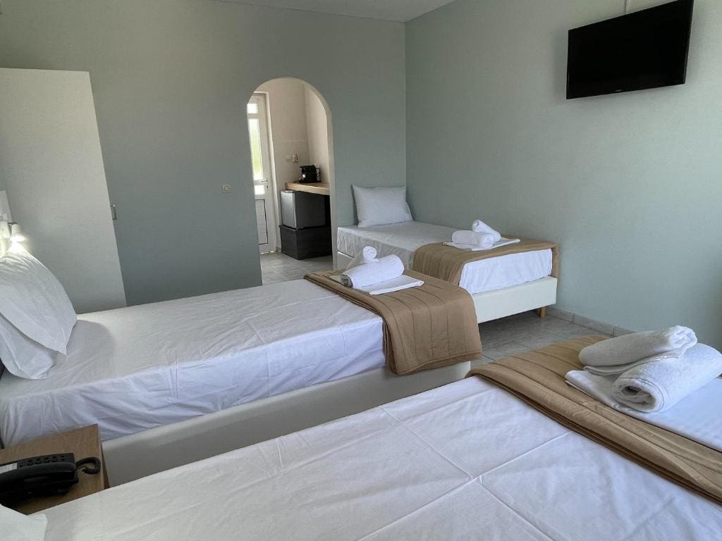 Triple Room with Sea View room - Image 1