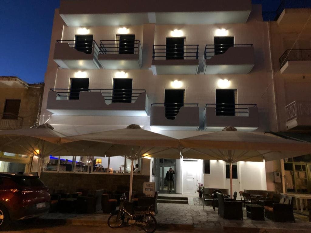 Double Room with Balcony and Sea View room - Image 1