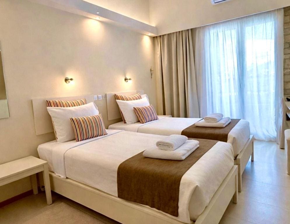 Economy Twin Room room - Image 1
