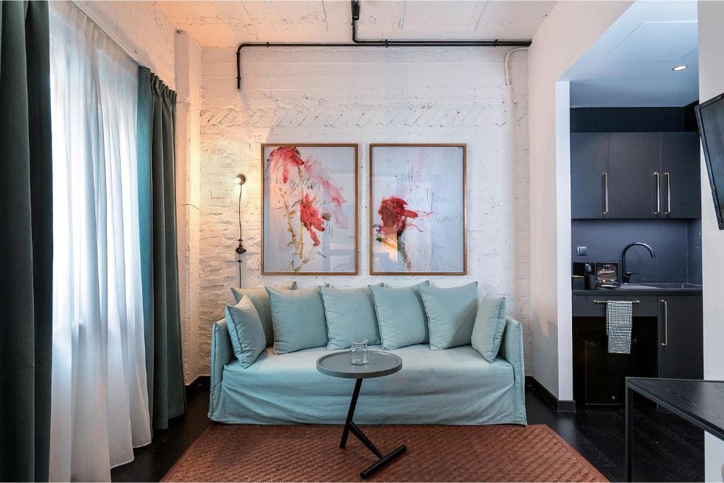 Deluxe Suite room - Image 2