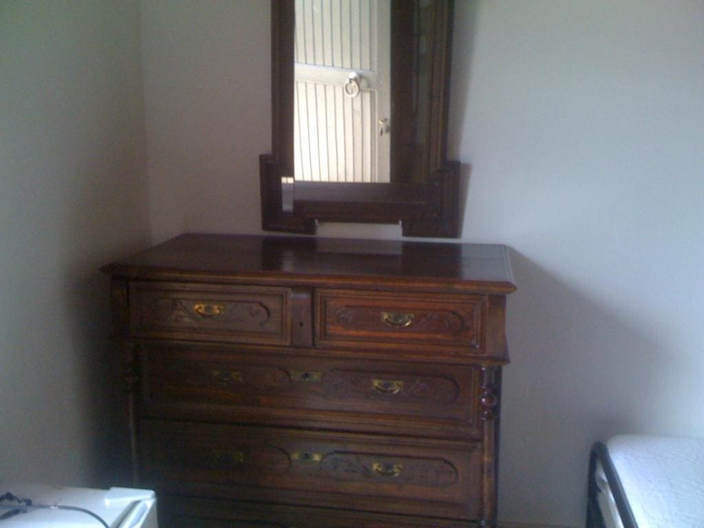 Superior Triple Room room - Image 3