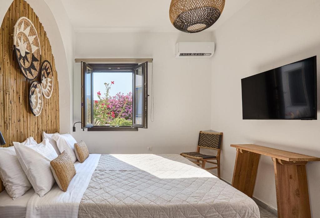 Standard Double or Twin Room with Garden View room - Image 1