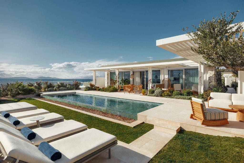 Villa Gaia with private pool room - Image 2