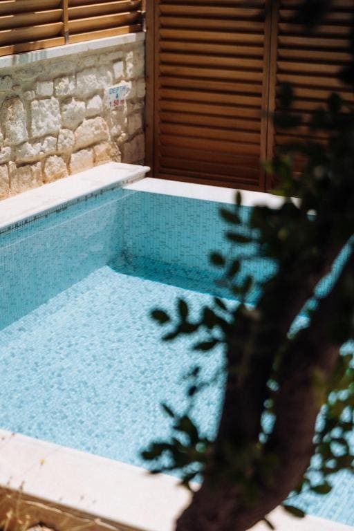 Suite with Private Pool room - Image 1